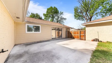 15318 Colwyn Lane Houston TX 77040