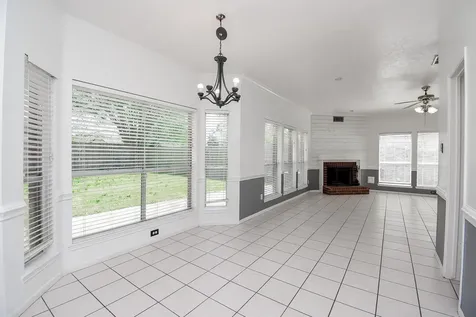 4311 Glen Avon Drive Pasadena TX 77505