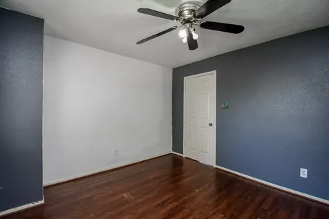 4311 Glen Avon Drive Pasadena TX 77505