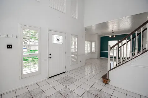 4311 Glen Avon Drive Pasadena TX 77505