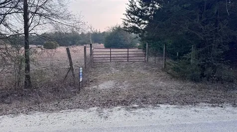 3674-3698 County Road 427 Marquez TX 77865