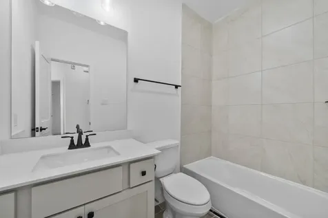 5223 Celestial Court Iowa Colony TX 77583