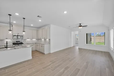 5223 Celestial Court Iowa Colony TX 77583