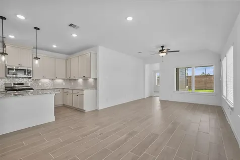 5223 Celestial Court Iowa Colony TX 77583
