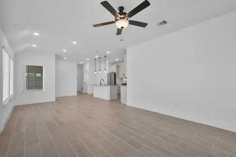 5223 Celestial Court Iowa Colony TX 77583