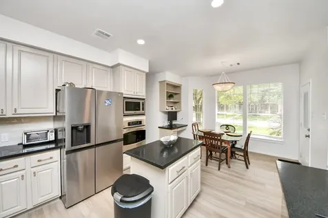 7130 Glenwood Drive Sugar Land TX 77479
