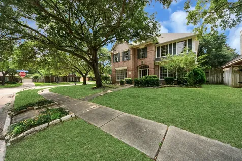 7130 Glenwood Drive Sugar Land TX 77479