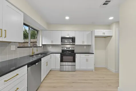 2322 Aprilmont Drive Sugar Land TX 77498