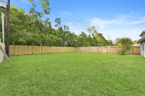 2322 Aprilmont Drive Sugar Land TX 77498