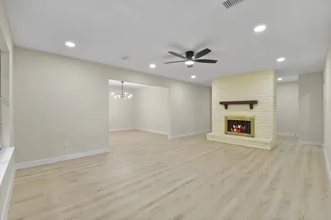 2322 Aprilmont Drive Sugar Land TX 77498