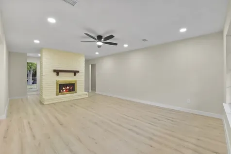 2322 Aprilmont Drive Sugar Land TX 77498