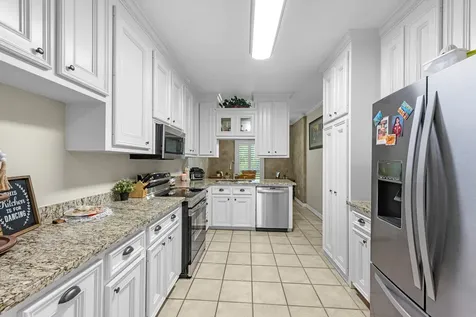 205 Mohawk Lane Wallisville TX 77597