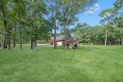 205 Mohawk Lane Wallisville TX 77597