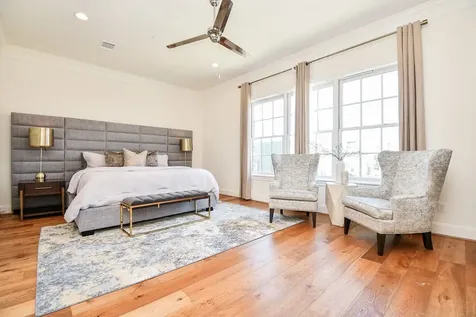 5 Robita Street Houston TX 77019