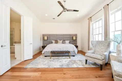 5 Robita Street Houston TX 77019