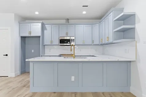 7040 Kinney Street Houston TX 77087