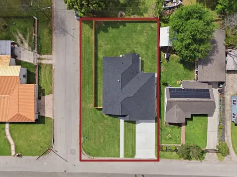 7040 Kinney Street Houston TX 77087
