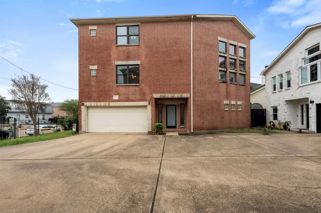 9716 Linkmeadow Lane Houston TX 77025