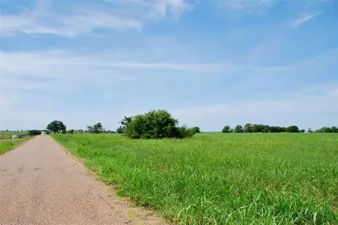 Tract 3 Company Field Road Schulenburg TX 78956