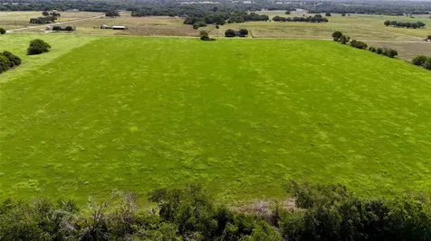 Tract 3 Company Field Road Schulenburg TX 78956