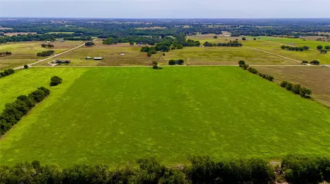 Tract 3 Company Field Road Schulenburg TX 78956