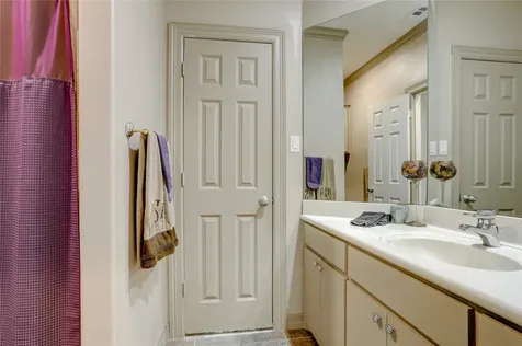 4806 Wedgewood Drive Bellaire TX 77401
