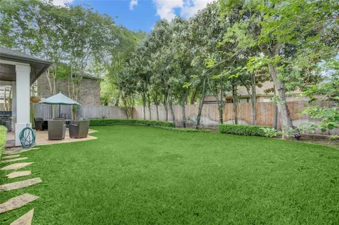 4806 Wedgewood Drive Bellaire TX 77401