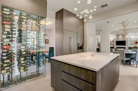 4806 Wedgewood Drive Bellaire TX 77401