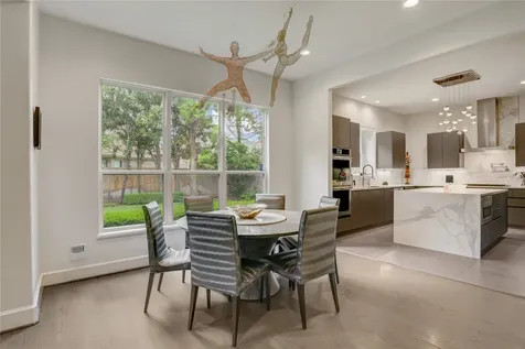 4806 Wedgewood Drive Bellaire TX 77401