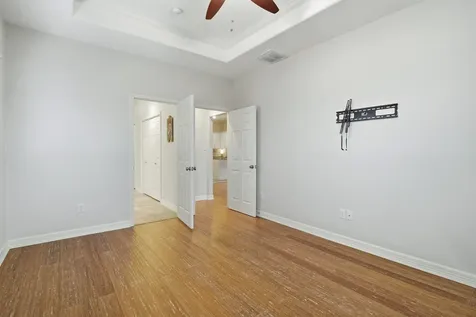 437 Pompano Street Bayou Vista TX 77563