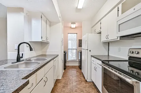 260 El Dorado Boulevard 2008 Houston TX 77598