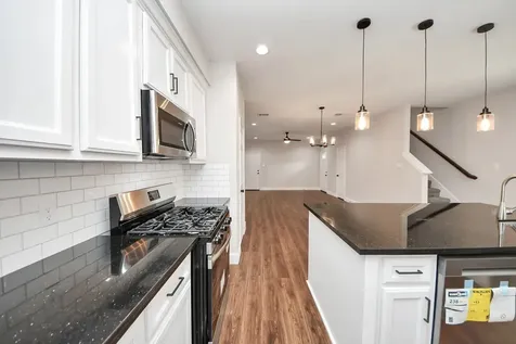 6910 J W Peavy Drive Houston TX 77011