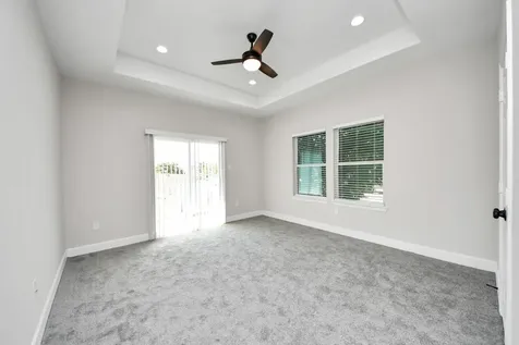 6910 J W Peavy Drive Houston TX 77011