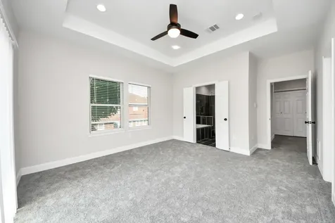 6910 J W Peavy Drive Houston TX 77011