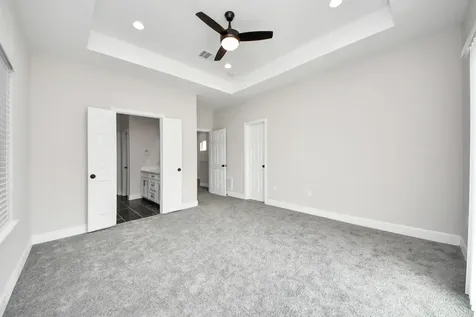 6910 J W Peavy Drive Houston TX 77011