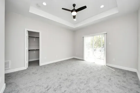6910 J W Peavy Drive Houston TX 77011