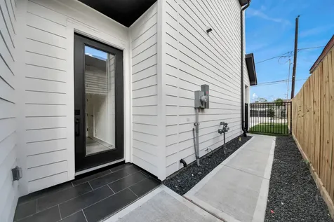 2408 Lorraine Street Houston TX 77026