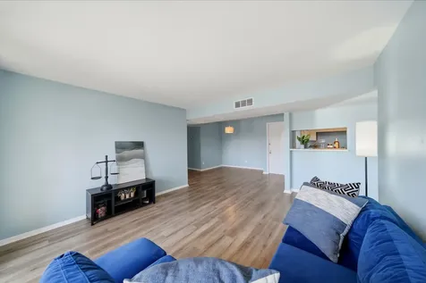 8523 Hearth Drive 35 Houston TX 77054