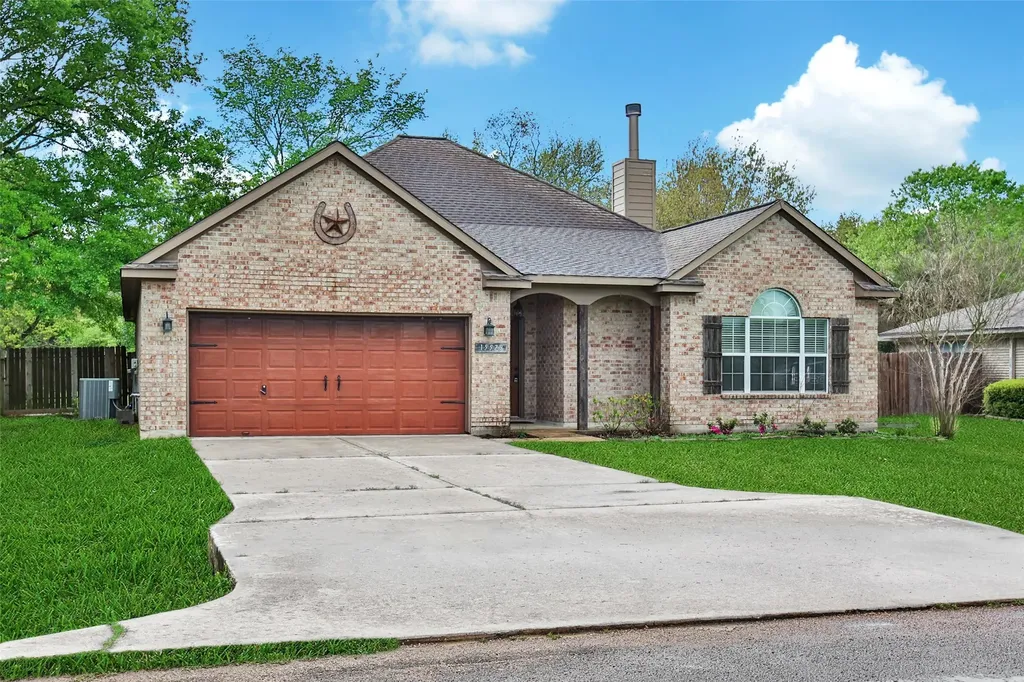 15575 Kitty Hawk Drive Waller TX 77484