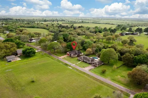 15575 Kitty Hawk Drive Waller TX 77484