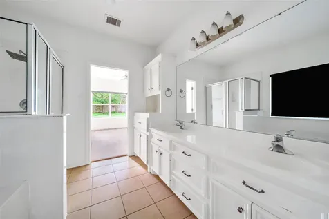 15575 Kitty Hawk Drive Waller TX 77484