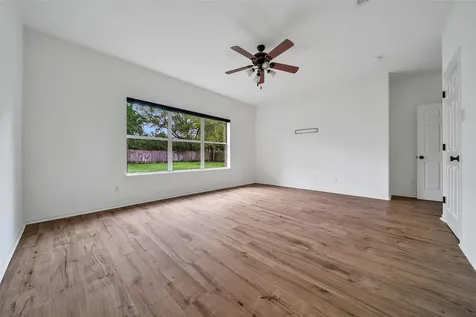 15575 Kitty Hawk Drive Waller TX 77484