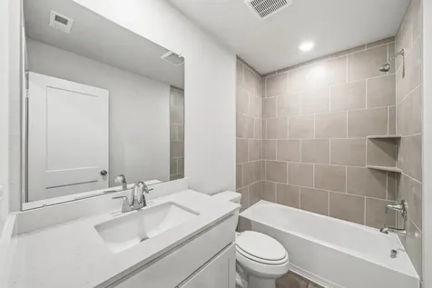 11007 Youngquist Drive Mont Belvieu TX 77535