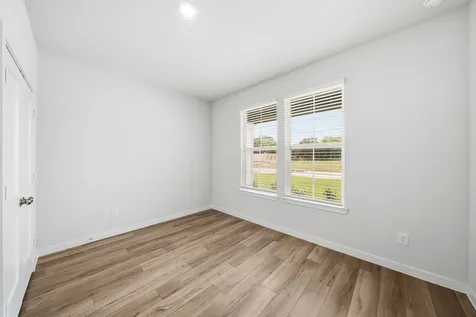 11007 Youngquist Drive Mont Belvieu TX 77535