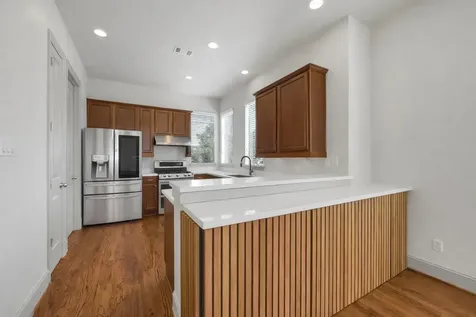 1929 Summer Street Houston TX 77007