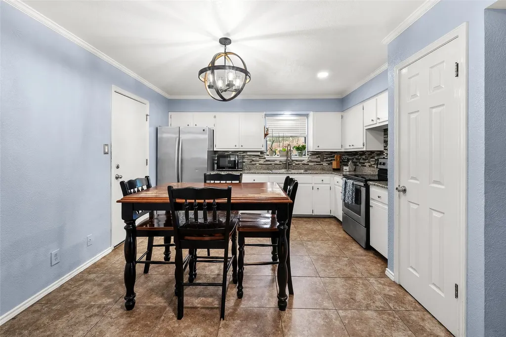 135 Navajo Circle Cibolo TX 78108