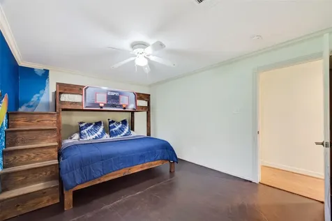 341 W Gaywood Drive Houston TX 77079