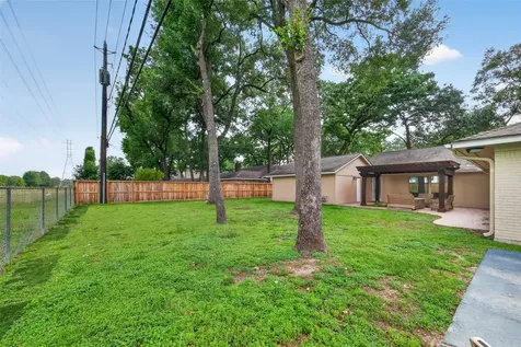 341 W Gaywood Drive Houston TX 77079