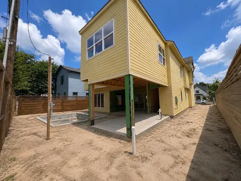 955 W 42nd Street Houston TX 77018