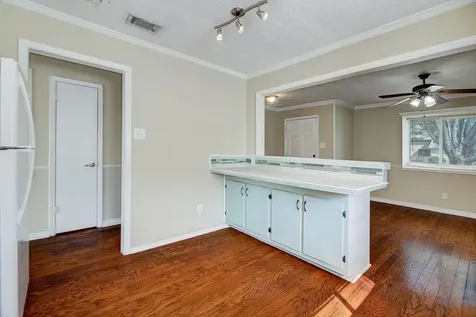 7515 Shoshone Drive Baytown TX 77521